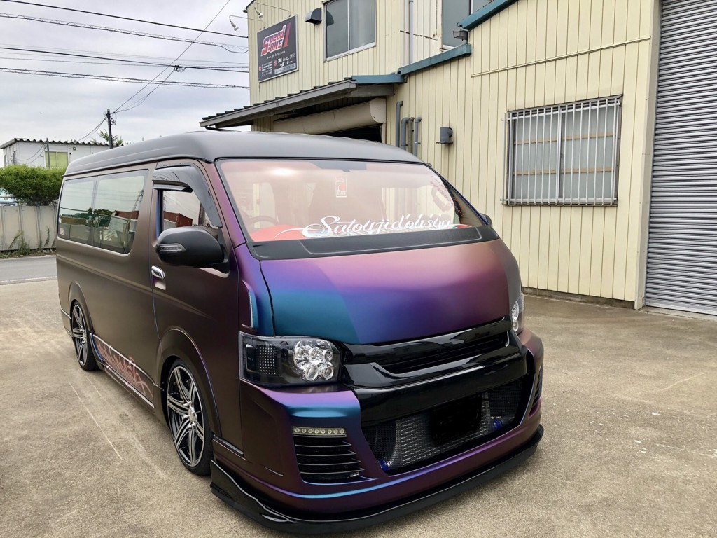 ハイエース カラーチェンジ | ラッピング施工事例 | カーラッピング